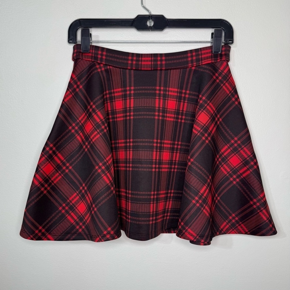 Hot Topic Buffalo Plaid Zip Front Skater Mini Skirt with Pockets Red Black Small - Picture 7 of 9